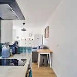 Chic And Modern Studio Close To Place D \'Italie