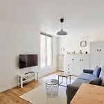 Chic And Modern Studio Close To Place D \'Italie