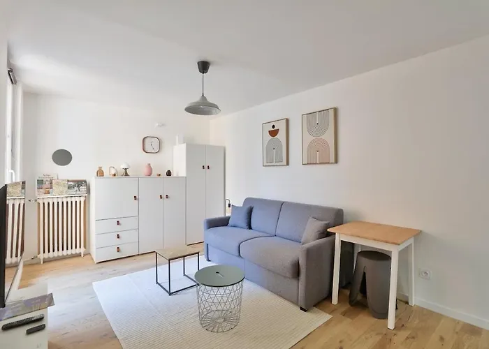 Chic And Modern Studio Close To Place D \'Italie
